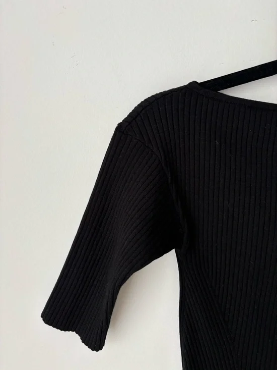 Max Mara Weekend Ribbed Knit Boat Neck Top Black | Fitted Stretch Off Shoulder - Picture 4 of 9